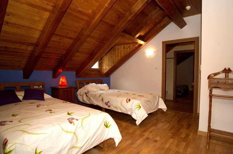 Hotel Els Encantats Espot Rum bild